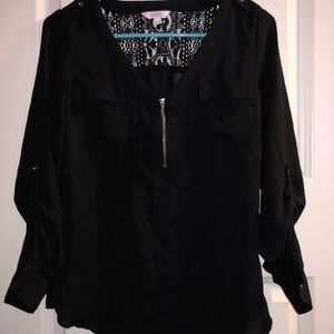 Women’s dress shirt